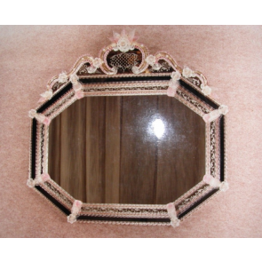 Miroir traditionnel vénitien de style baroque